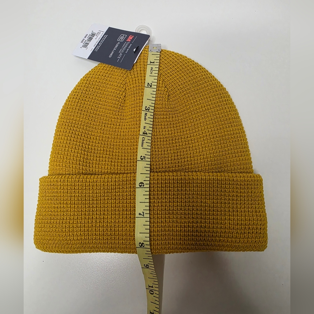 NWT St. John's Bay Mens Gold One Size Fleece Lined Beanie - Picture 11 of 11